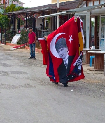 Kemal Atatürk, grundaren av det moderna Turkiet är fortfarande en hjälte i västra Turkiet. Foto: Helene Bergman
