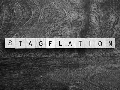 Stagflation är ordet du söker på vågrätt ett